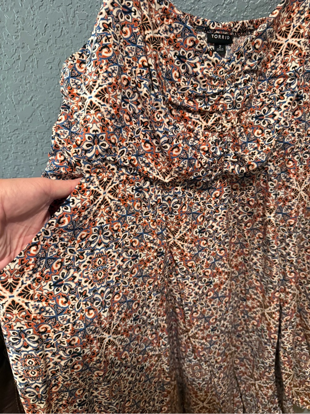 torrid 2X Like new Rust and Navy Mosaic Print mini Dress - Picture 4 of 7
